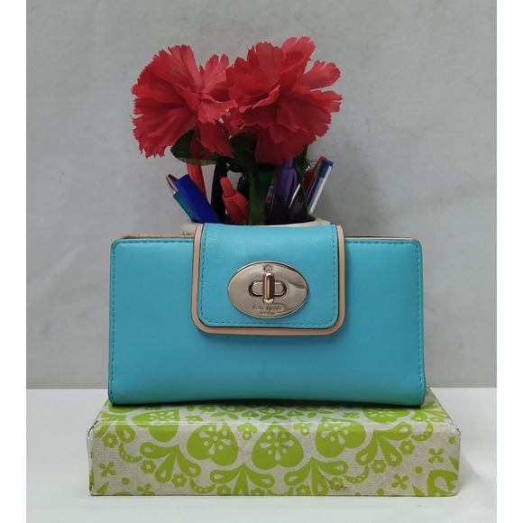 kate spade Handbags - Kate Spade Robin Blue Leather Turn Lock Credit Card ID Window Bifold Wallet